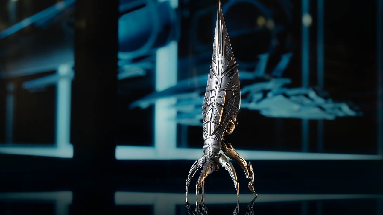"Reaper Sovereign Ship Replica Back in Stock After Sell-Out"