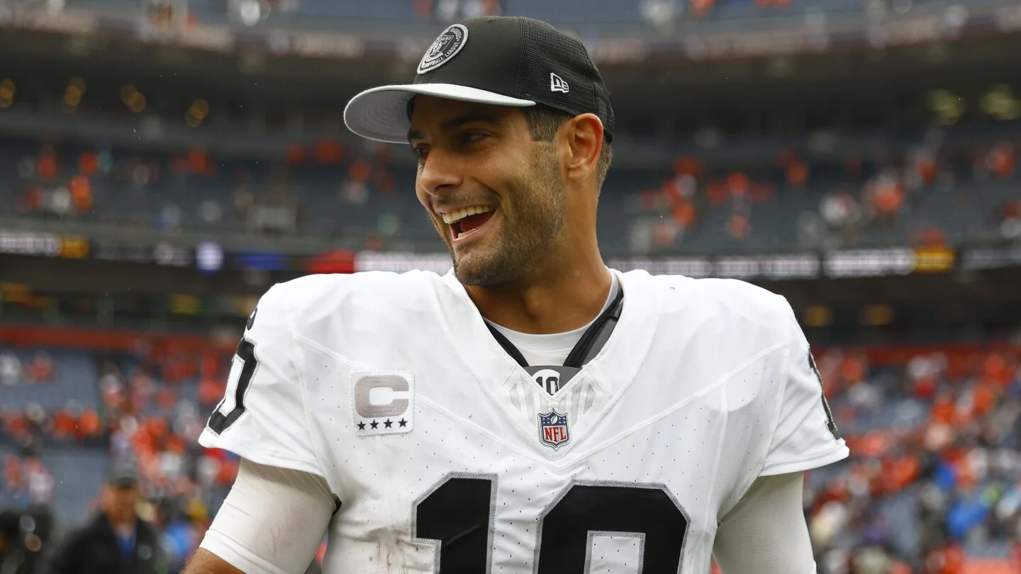 "Josh McDaniels Praises Jimmy Garoppolo's Winning Mentality"