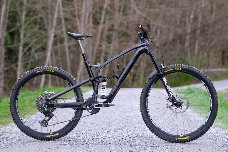 "Mike Kazimer's Coil Shock Trek Fuel EX: A Staff Favorite"