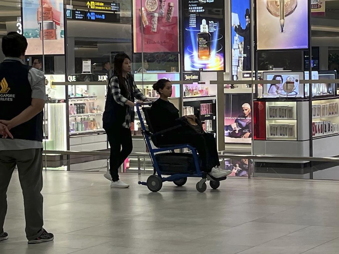 Featured image for Frontier CEO Demands Action on Wheelchair Service Abuse