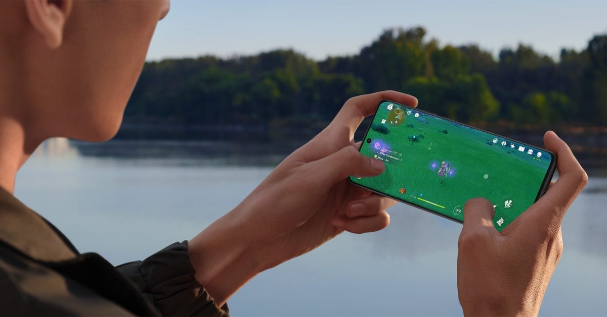 Featured image for "OnePlus 12: A Refreshingly Basic Review with Impressive Gaming Capabilities"