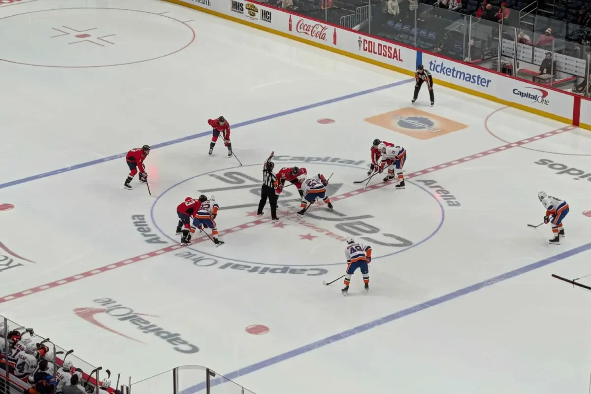 Capitals Rally Past Islanders 4-1 at Home, Boosting Playoff Hopes