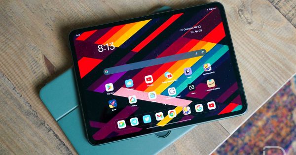 Featured image for "New OnePlus Pad Available for Purchase with Free Folio Case and Competitive Pricing"