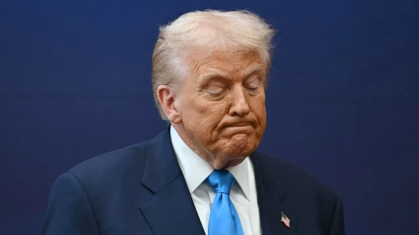 Featured image for Trump's Wealth Grows in 2025 Despite Investor Losses