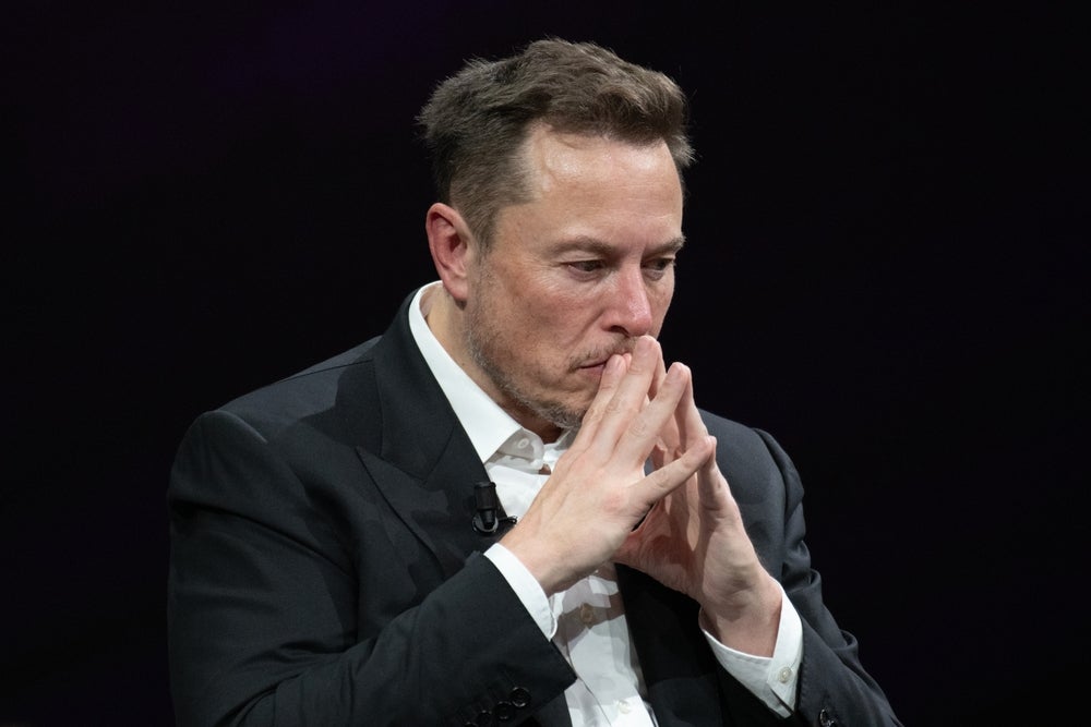 "Elon Musk's Disruptive Moves: From Robo Taxis to AI Predictions"