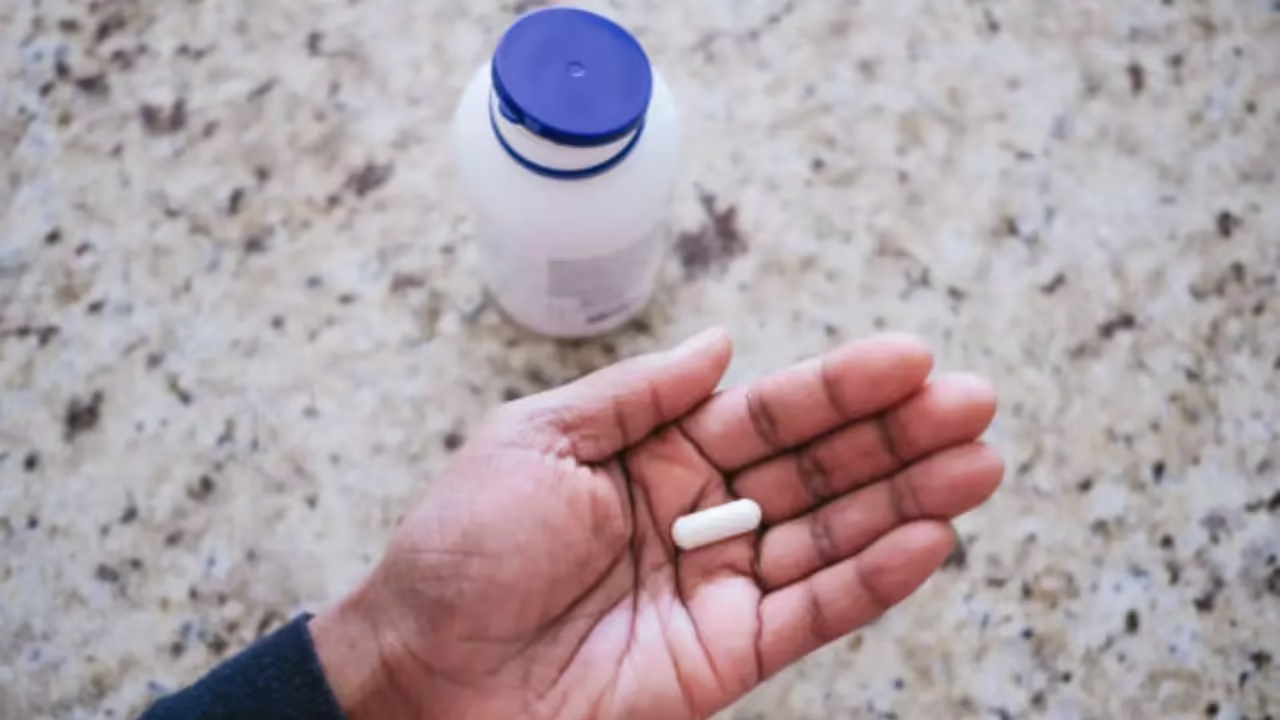 Featured image for Why Magnesium Deficiency Symptoms Persist Despite Daily Supplements