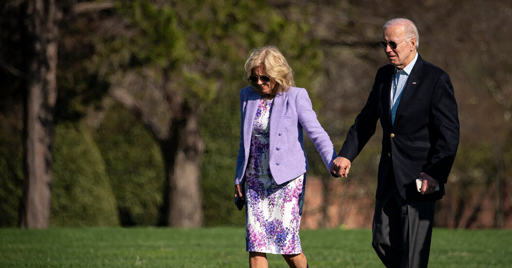 Bidens Earned $579K in 2022 and Paid $170K in Taxes