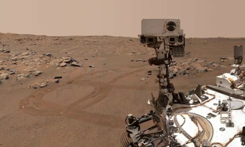 "Perseverance Rover Confirms Ancient Lake Sediments in Jezero Crater on Mars"