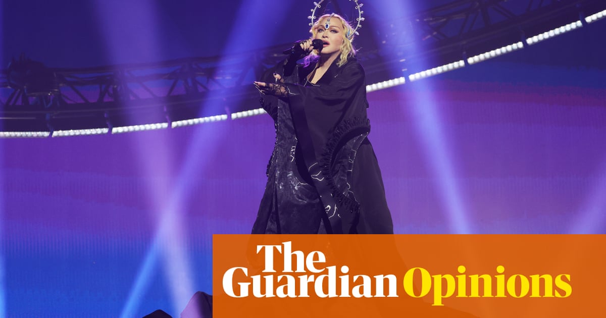 Featured image for Madonna's Chronic Lateness: A Disrespectful Trend or Justified Behavior?