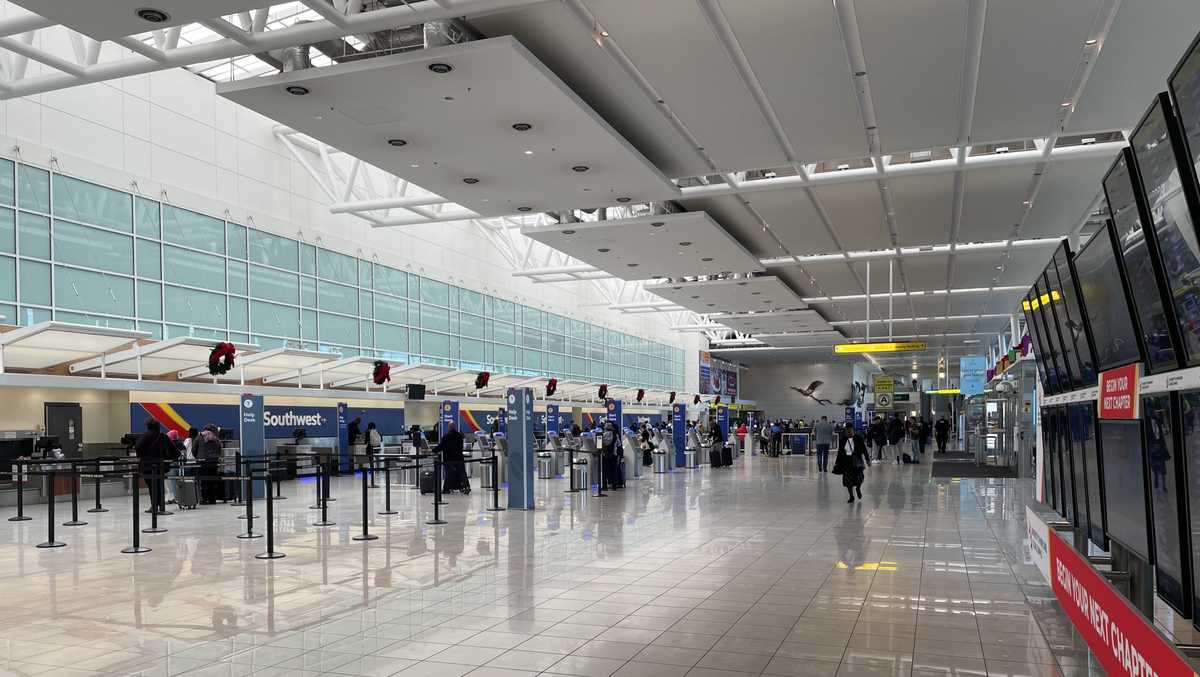 Featured image for "Thanksgiving Eve Travelers at BWI-Marshall Enjoy Line-Free Experience"