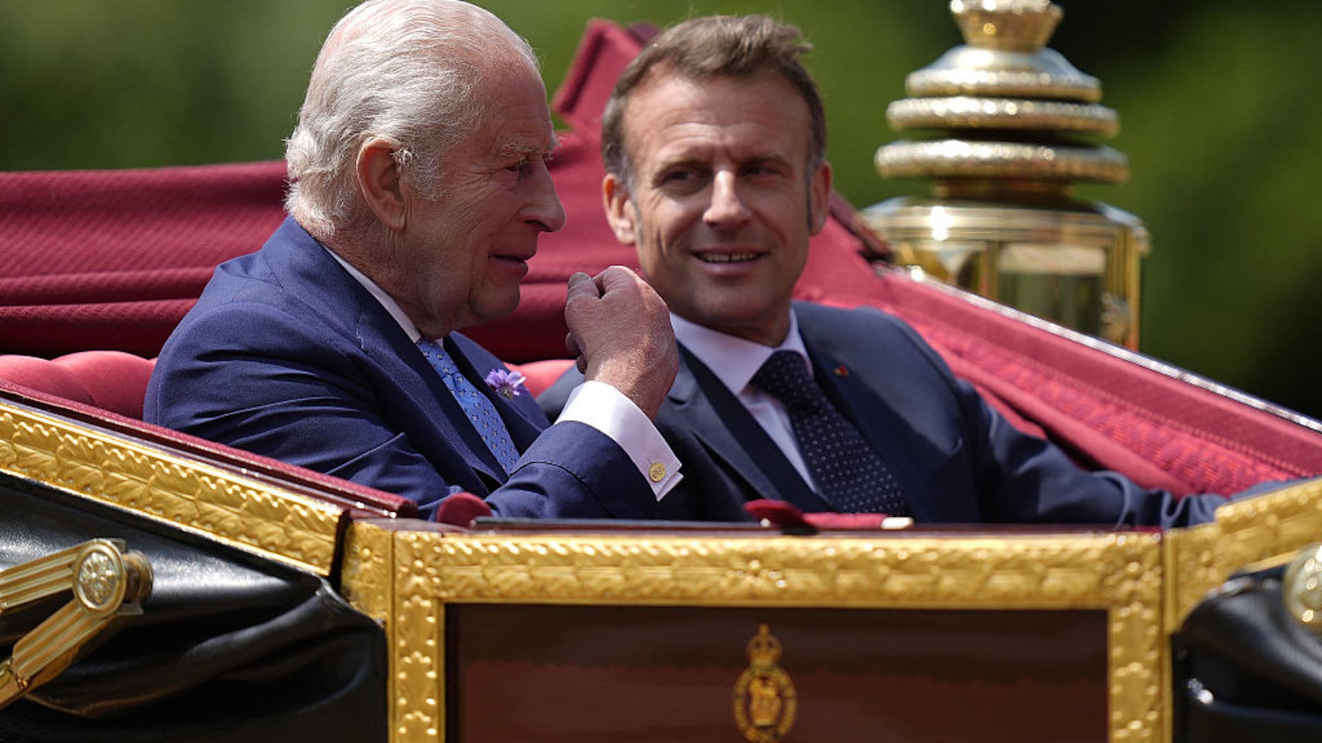 Featured image for Macron's UK Visit Highlights Diplomatic and Economic Tensions