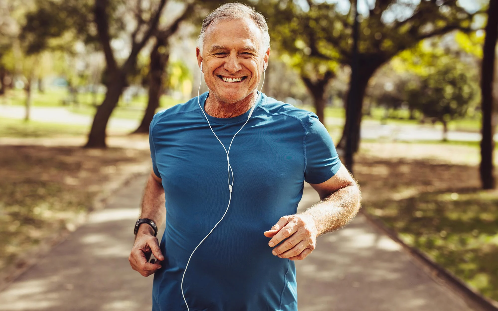 Featured image for Walking Faster Boosts Fitness and Reduces Frailty in Seniors