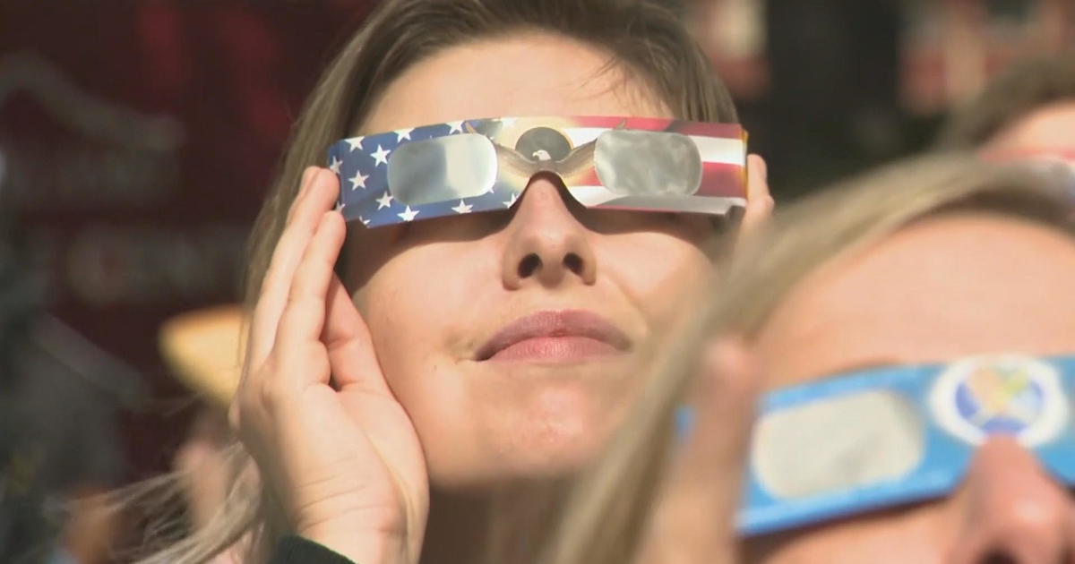 Featured image for "Urgent Warning: Protect Your Eyes During Eclipse as Special Glasses Sell Out"