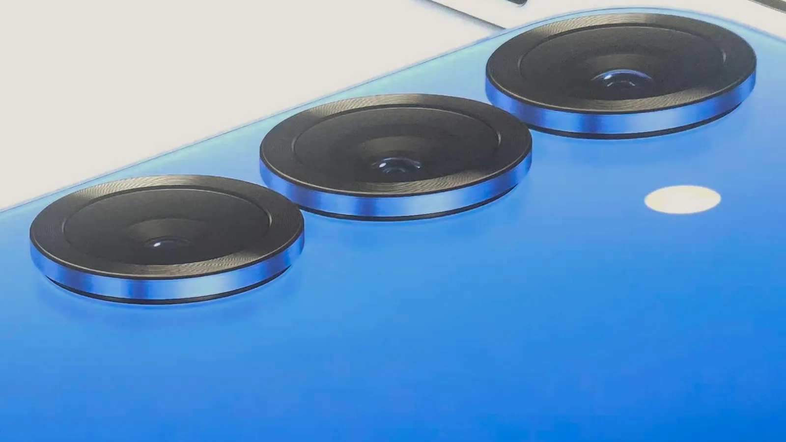 Featured image for Samsung Confirms Galaxy 'Kill Switch,' Transforming Android Security