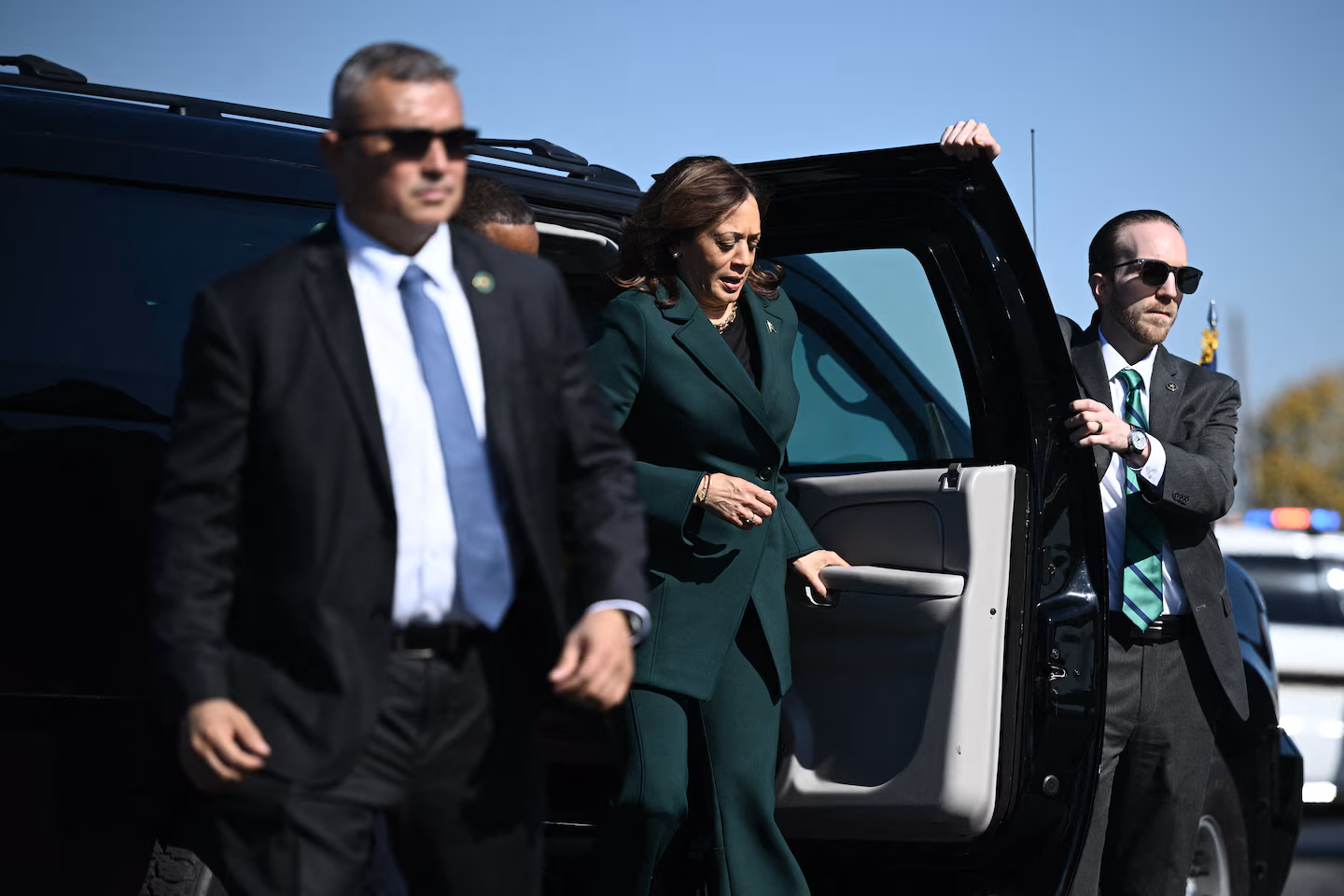 Trump revokes Secret Service protection for Kamala Harris