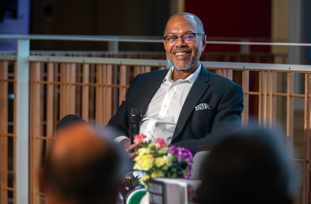 Featured image for "Kevin Merida Resigns as Executive Editor of Los Angeles Times After Short Tenure"