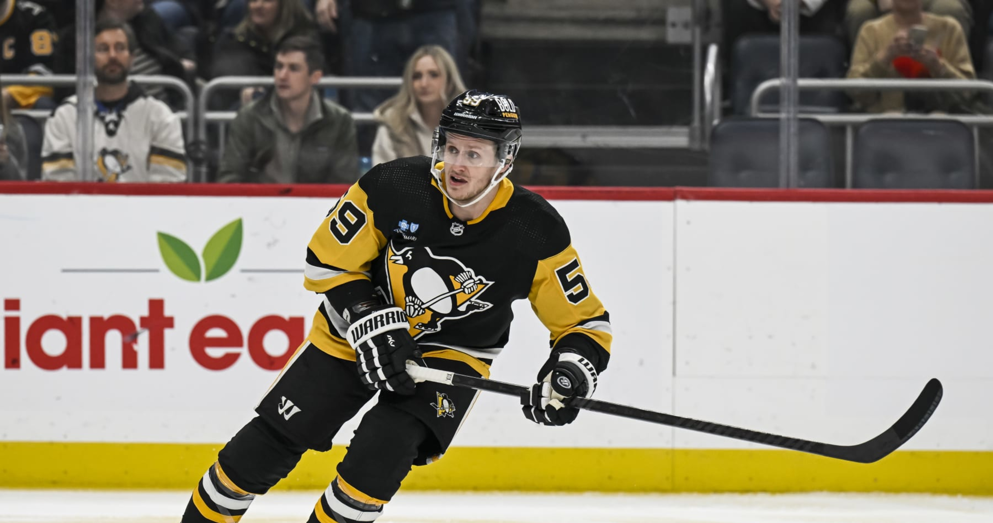 "Penguins' Jake Guentzel Trade to Carolina Imminent, Latest NHL Trade Deadline Buzz"