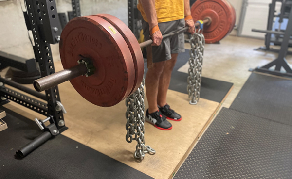 Featured image for Maximizing Gains with Chains and Bands in Weightlifting