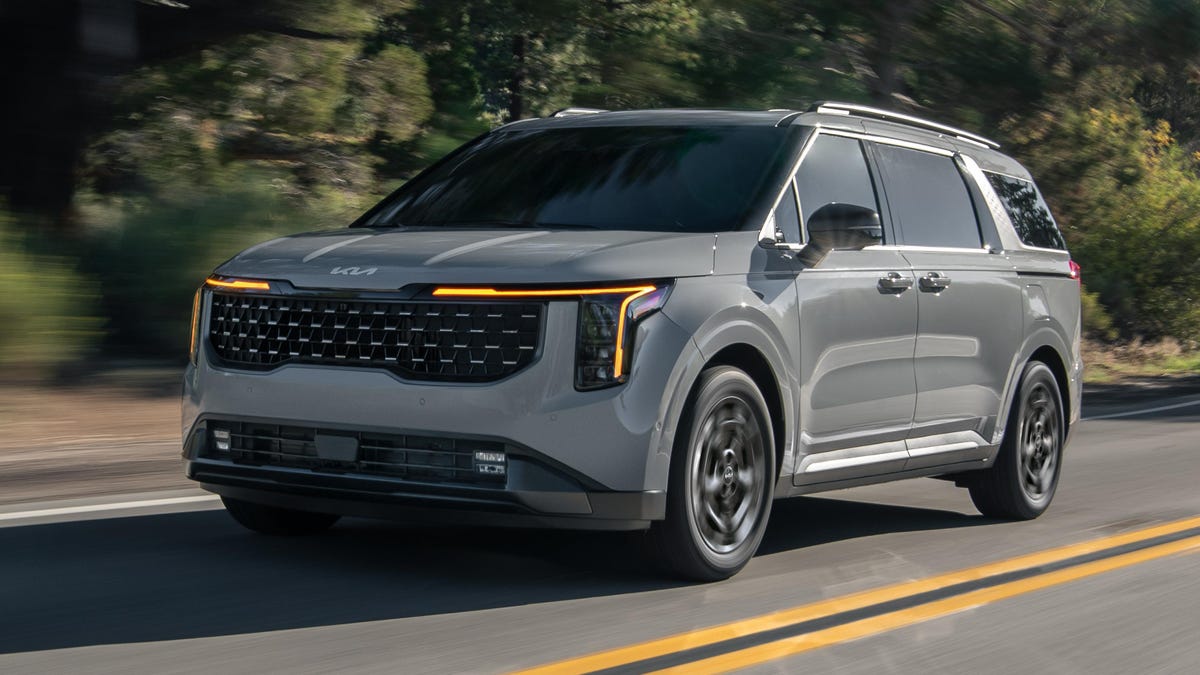 Featured image for "2025 Kia Carnival: Hybrid Power and SUV Design Revamp"