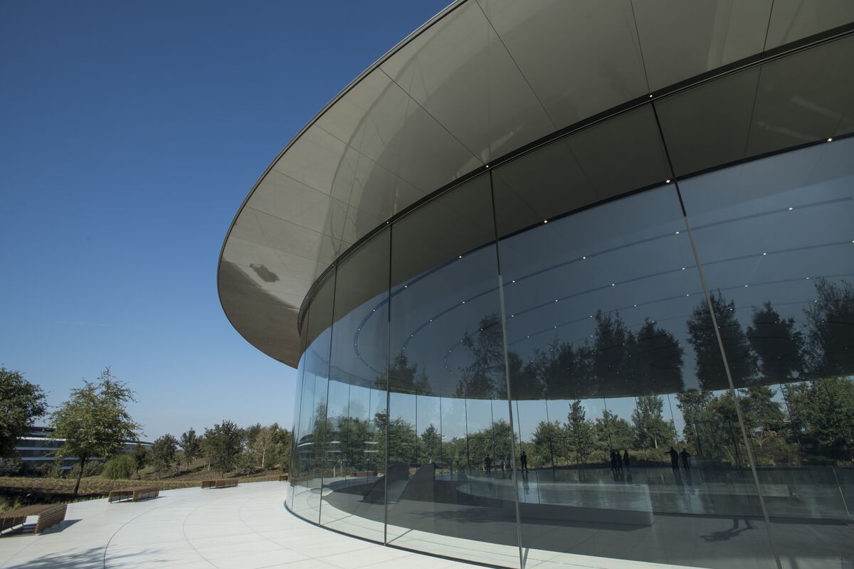 Featured image for Apple to Unveil iPhone 17 and More at September 9 Event