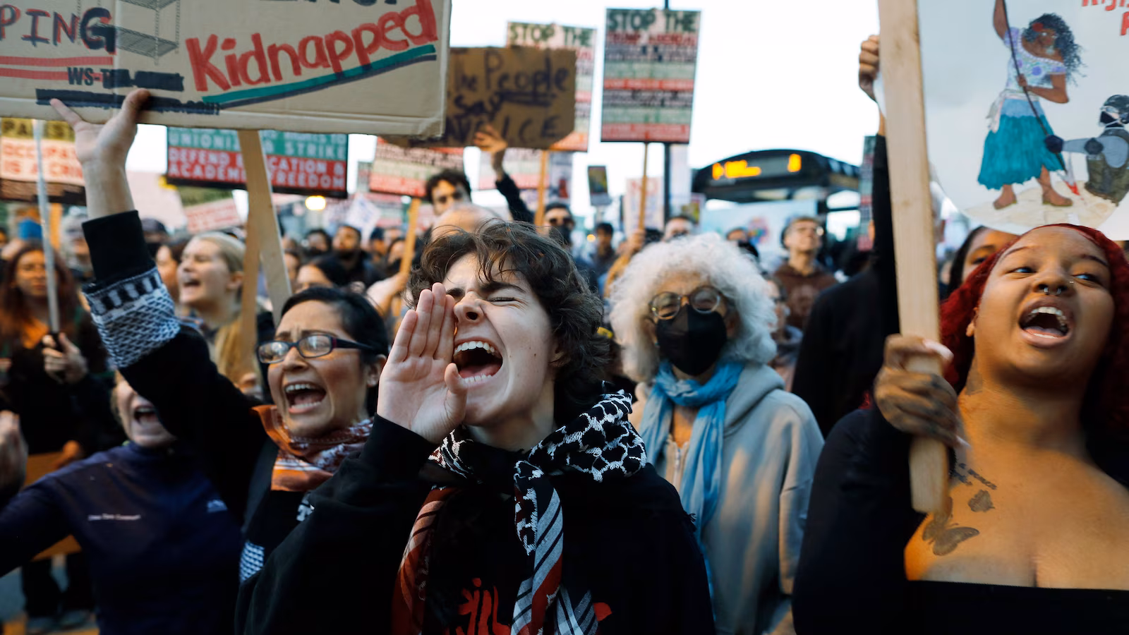 Featured image for Legal Challenges Mount Over National Guard Deployments in Chicago and Portland