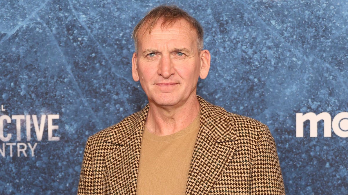 Featured image for "Christopher Eccleston Speaks Out on False Groping Accusation by A-List Actress"