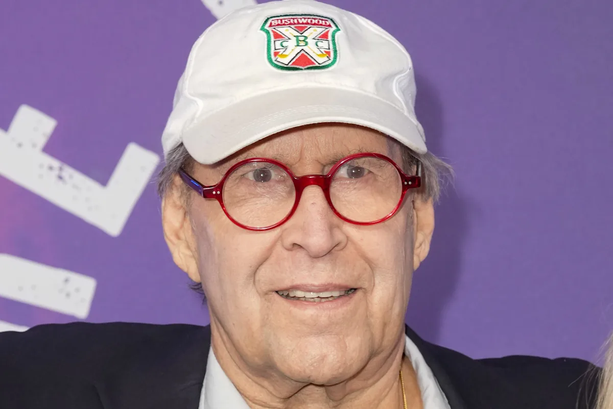 Featured image for Chevy Chase Survives 8-Day Coma After Heart Failure