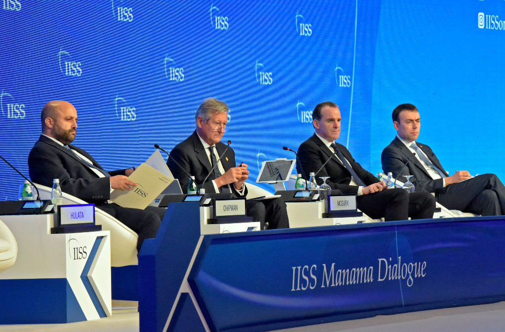 "Legal Experts Analyze Aid to Gaza Amidst Hostage Release Debate"