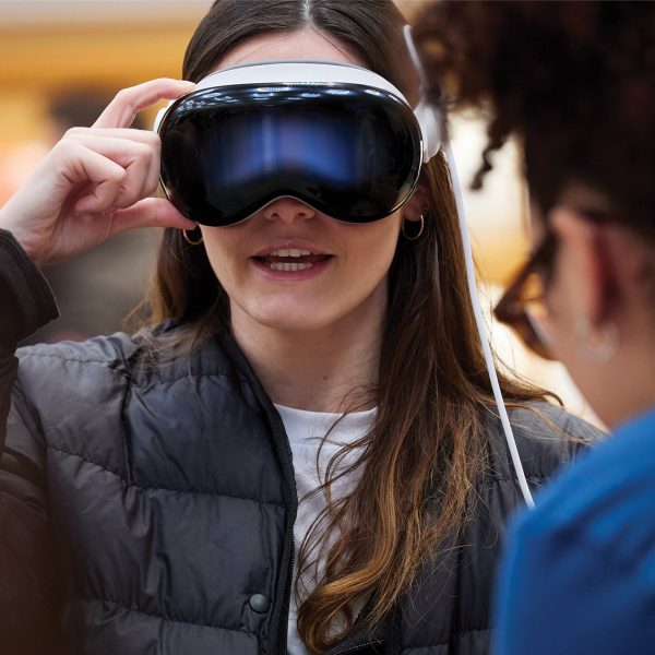 Featured image for "Apple's Vision Pro: A Game-Changer in Spatial Computing"