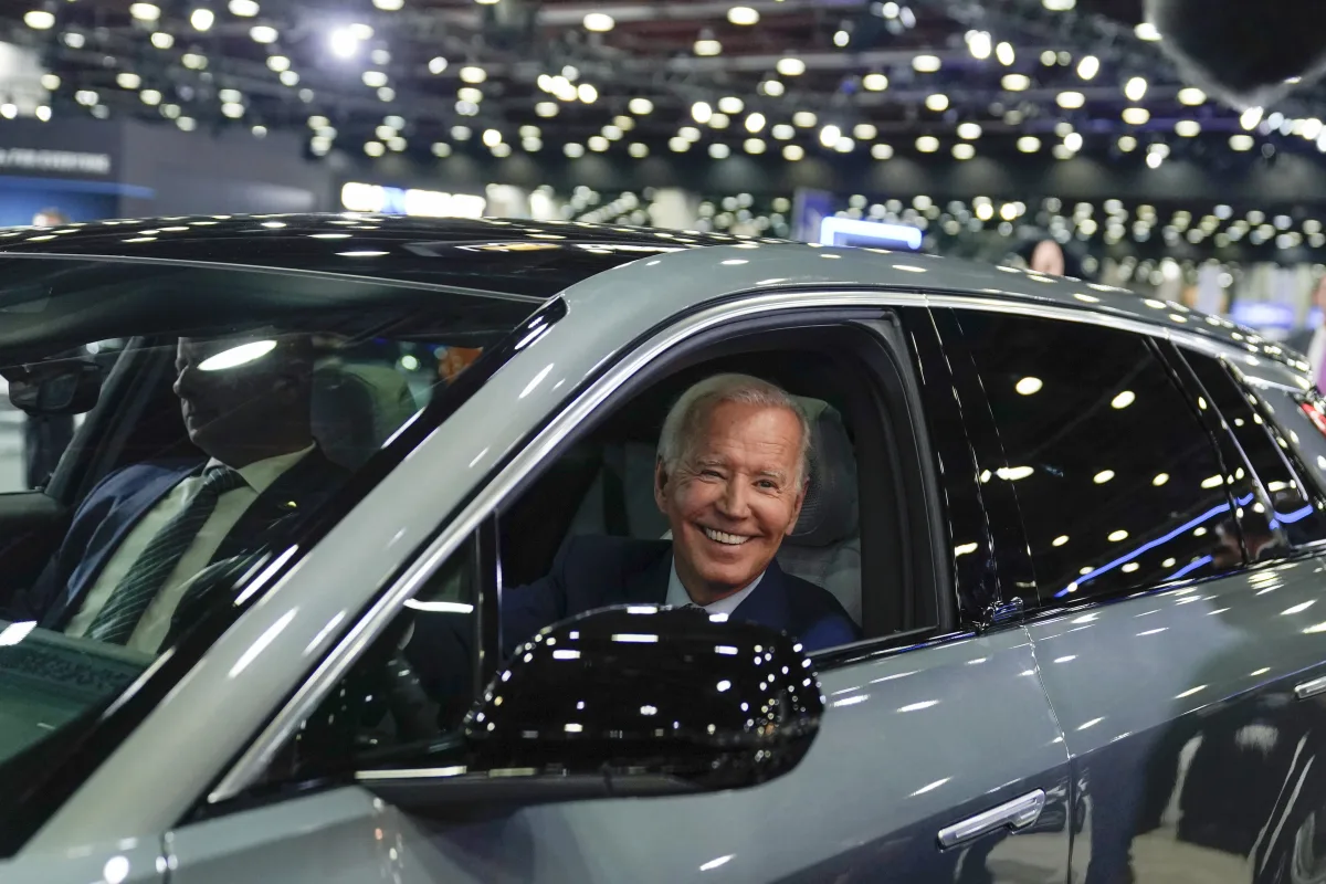 Biden's EV Initiative Becomes Election Battleground