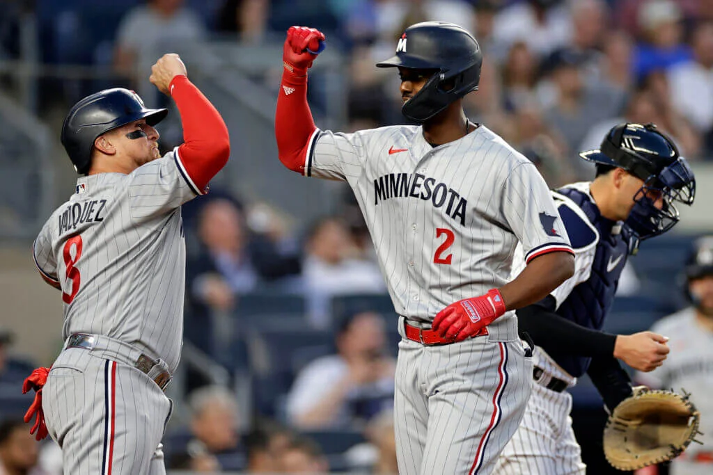 Twins dominate Yankees in series opener with 9-run first inning.