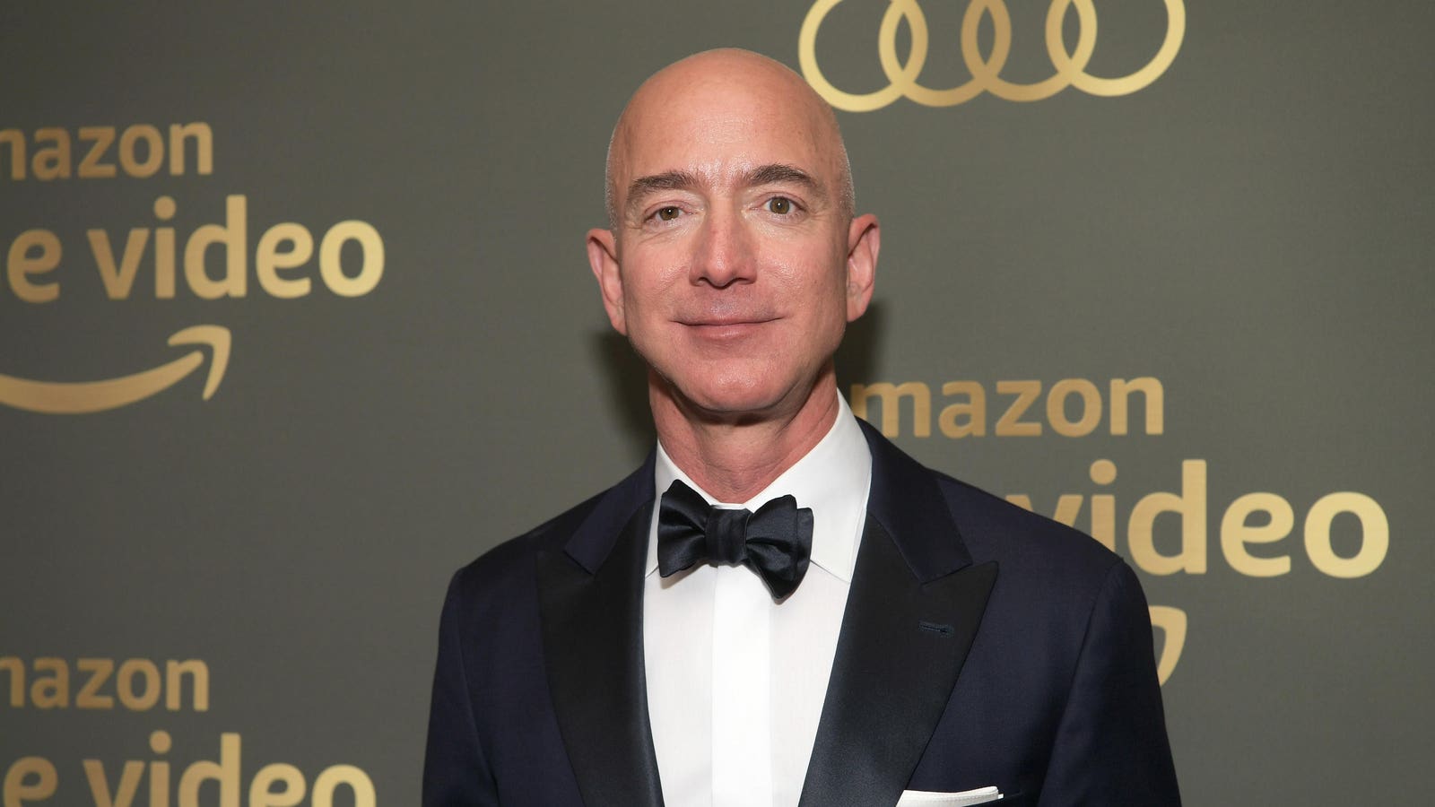 "Amazon's Stock Reaches All-Time High, CEO Touts AI as Net Worth Climbs"