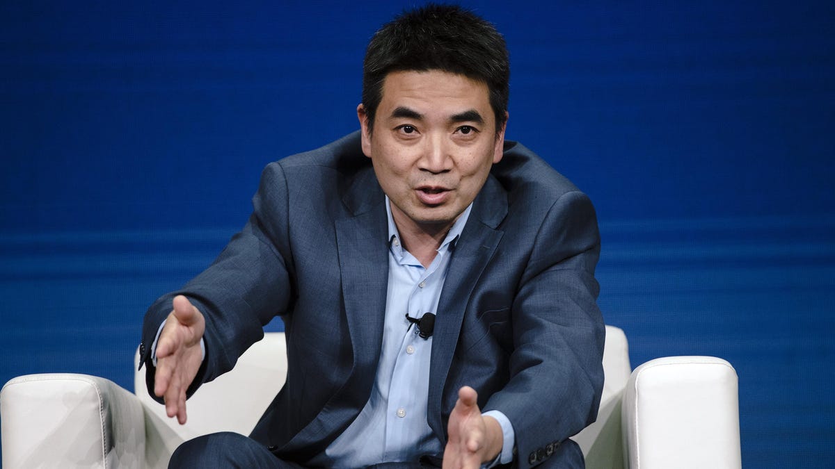 Featured image for Zoom CEO Advocates for AI Avatars to Attend Meetings