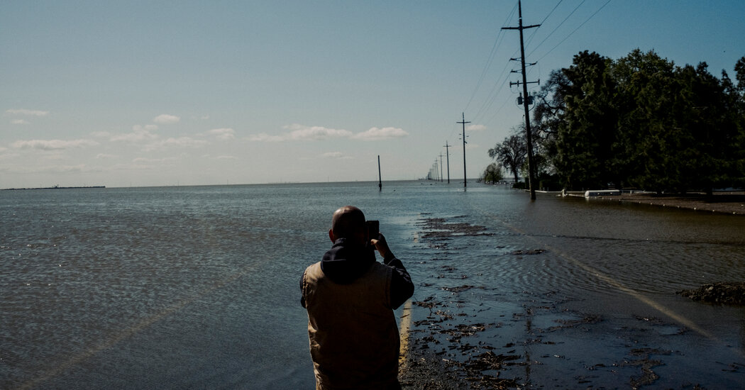 California Storms Bring Back Tulare Lake in Central Valley