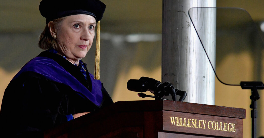"Hillary Clinton's Controversial Homecoming at Wellesjson College Sparks Protests and Calls for Peace"