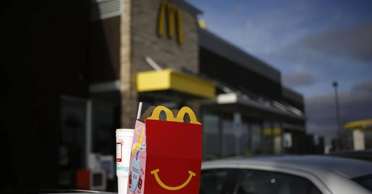 McDonald's Sales Rebound Amid Concerns Over Low-Income Customers