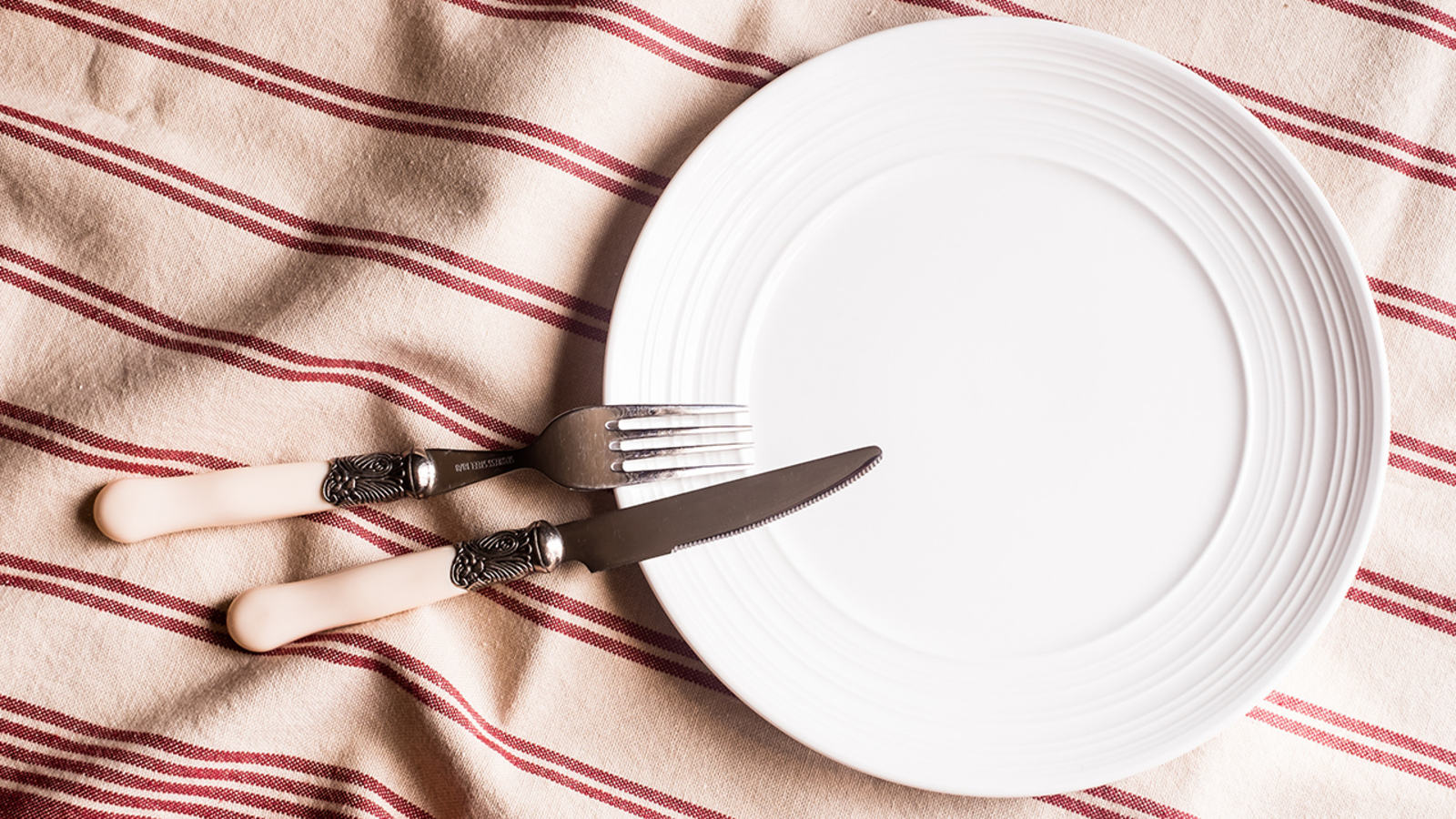 Intermittent Fasting: Proven Health Benefits with No Downsides, Says Science.