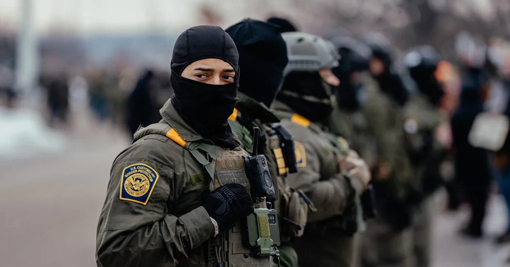 White House Proposes Targeted Immigration Tweaks to Reopen DHS