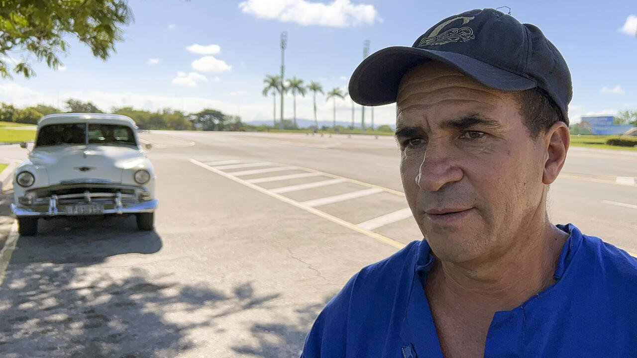 Concerns of Cuban Fathers as Sons are Recruited for Ukraine War