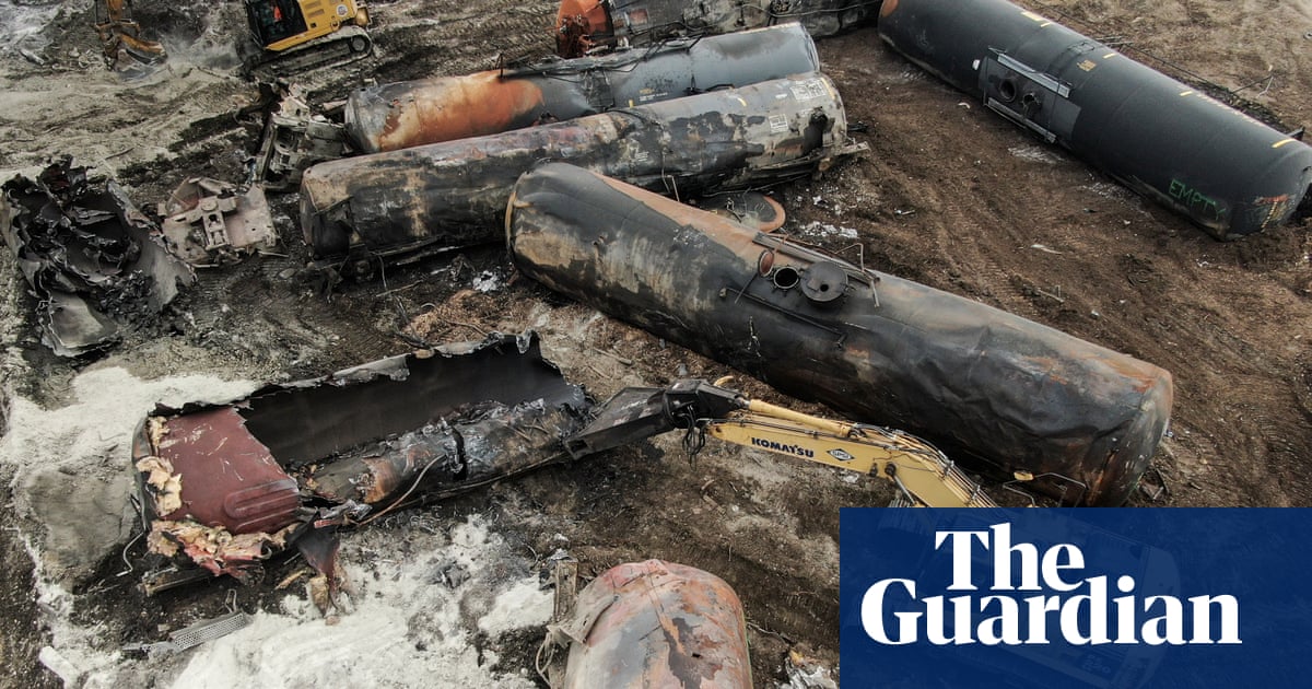 Ohio Train Wreck Prompts EPA Internal Inquiry and Calls for Transparency