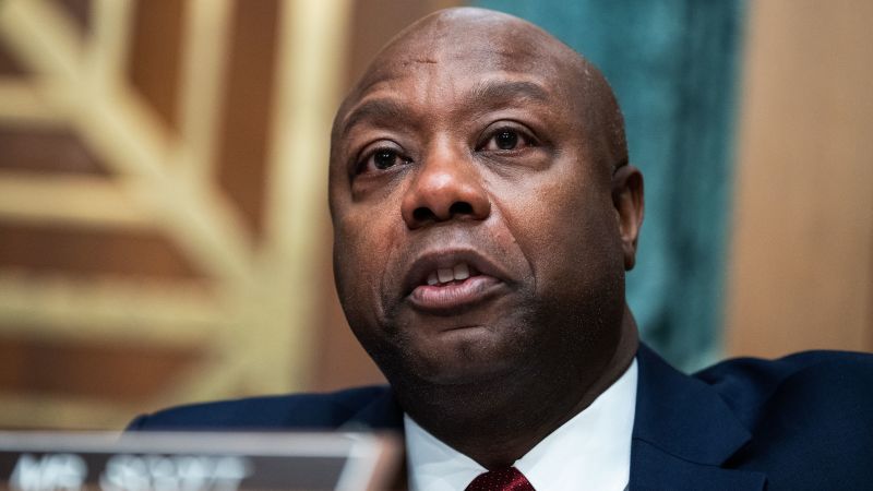 "Sen. Tim Scott's Endorsement of Trump Shakes Up New Hampshire Primary Race"