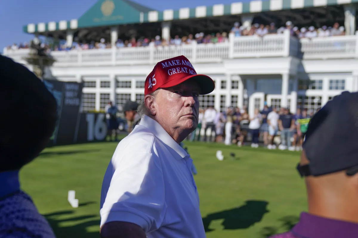 Trump heeds attorneys' advice, cancels press conference on election fraud claims