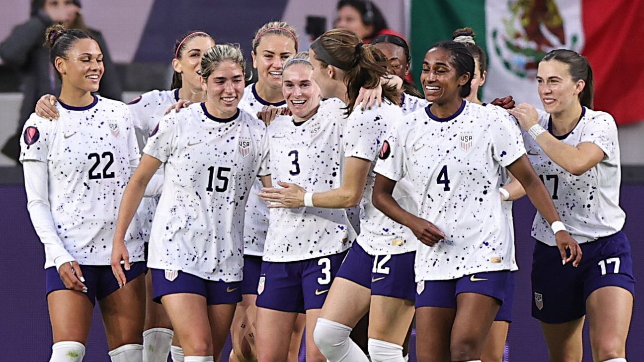 Featured image for "Resurgent USWNT Dominates Colombia and Advances to Concacaf W Gold Cup Semifinals"