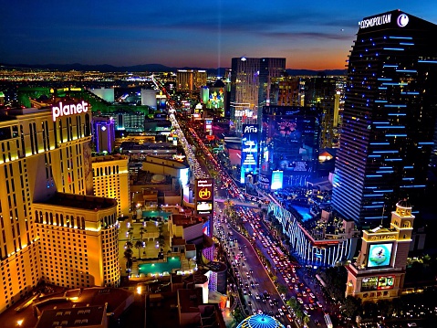 Featured image for Fontainebleau Las Vegas sets grand opening date and begins hiring spree.