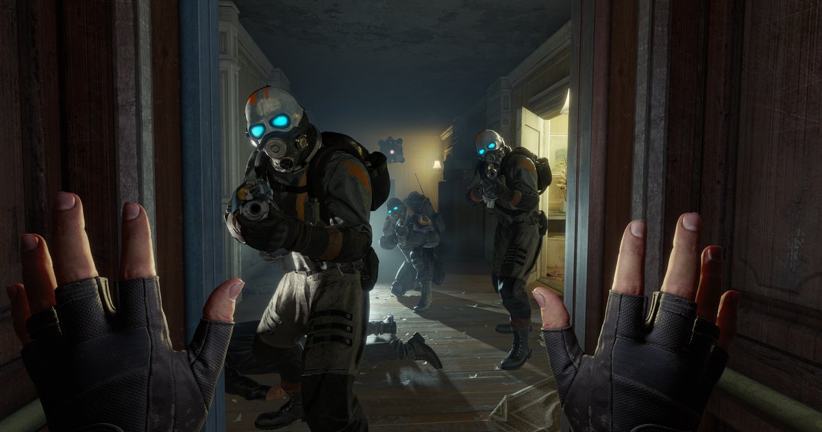 "Half-Life: Alyx Mod Allows Non-VR Gameplay"