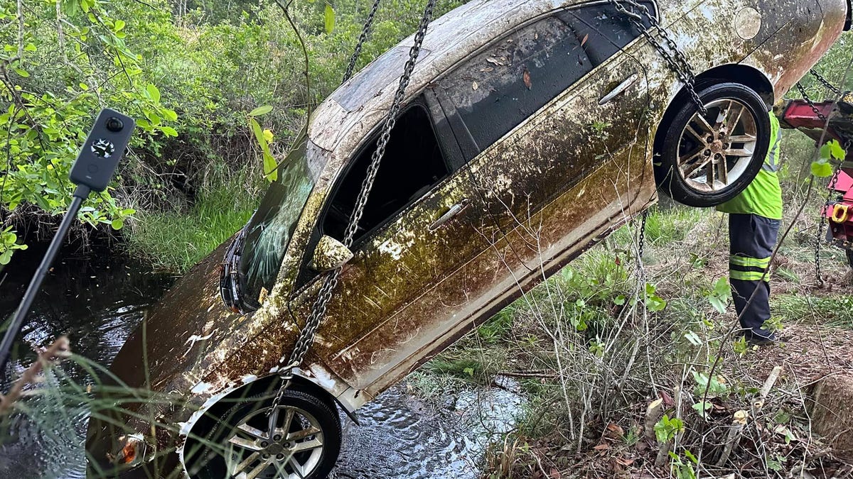 Missing Florida Teacher Found Dead in Submerged Car After 2 Years