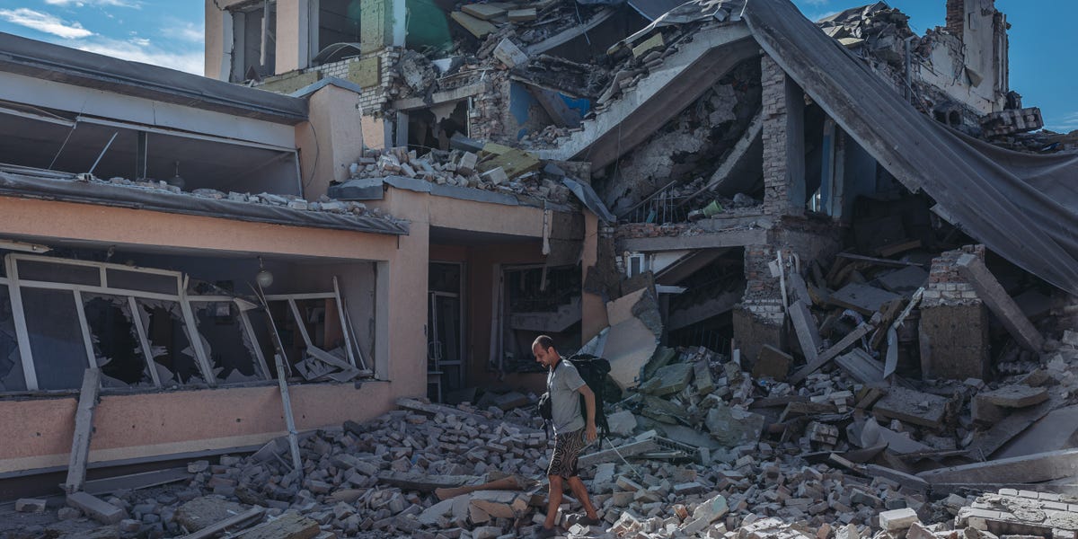 Russia's 'Scorched Earth' Tactics on Display in Bakhmut Incendiary Attack