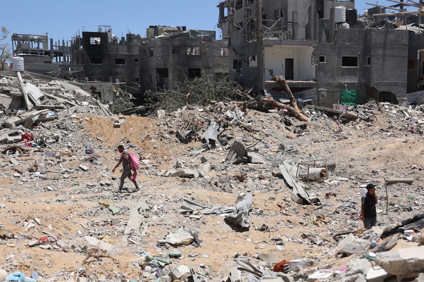 "Biden's Gaza Cease-Fire Plan Sparks Israeli Political Turmoil"