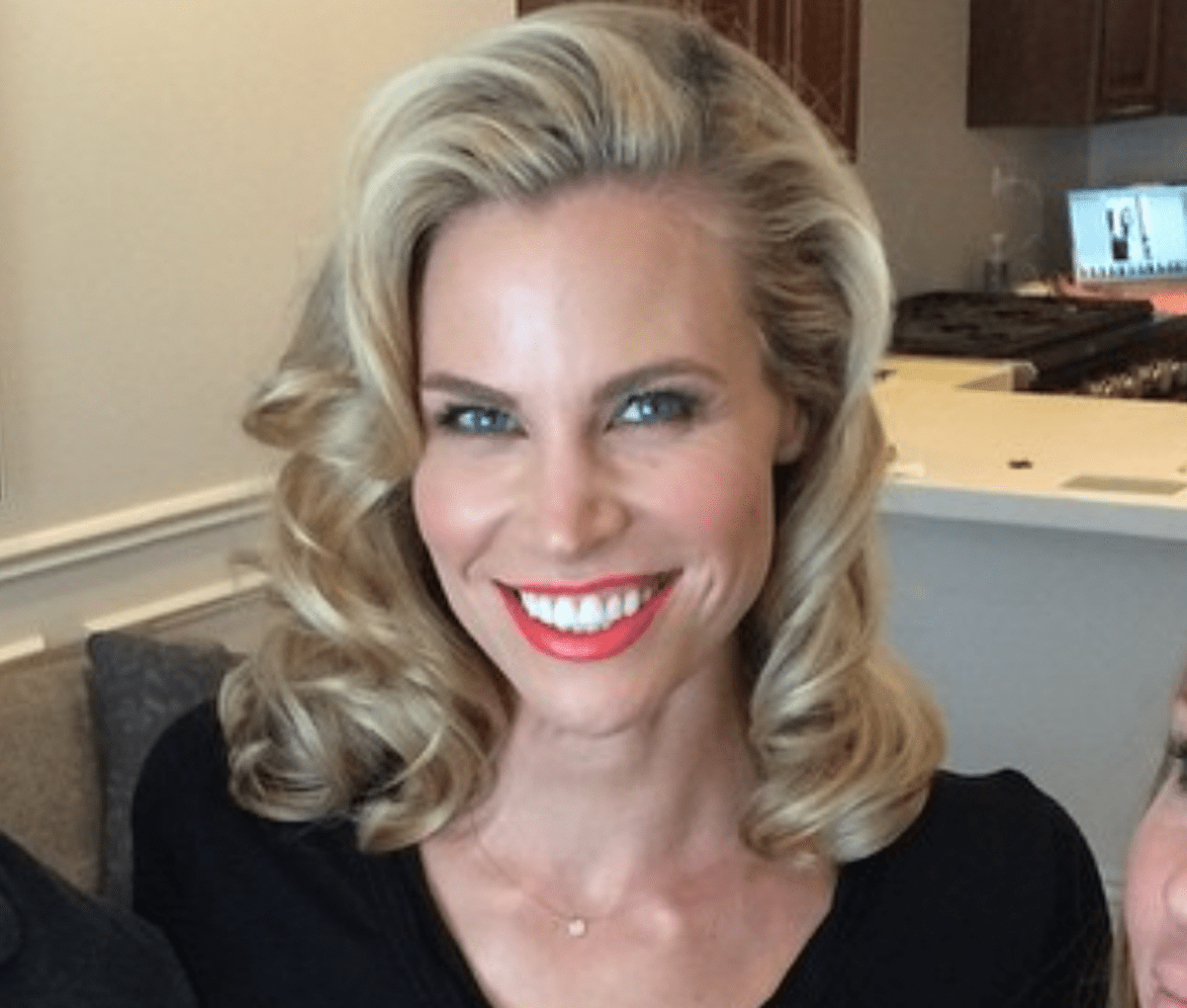 Featured image for "Brooke Burns Rocks Cute Gym Gear for Baywatch Workout Motivation"