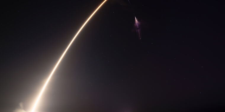 "Everyday Spaceflight: SpaceX's Vision for Life in Space"
